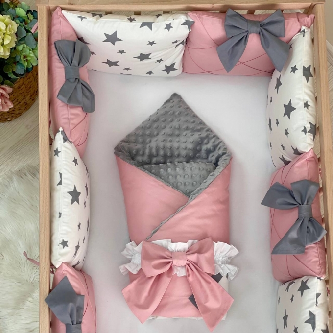 Set lenjerie patut bebe 7 piese Pink Stars (3)